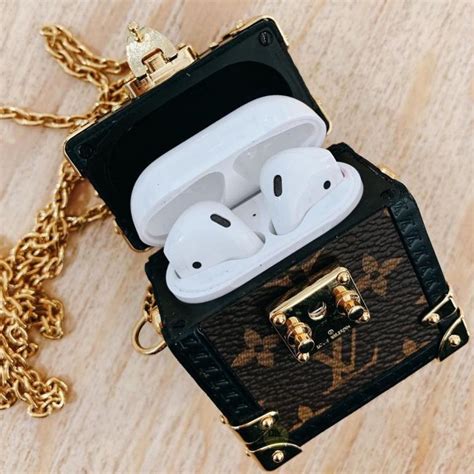 air pod pro gucci case|airpod pro case louis vuitton.